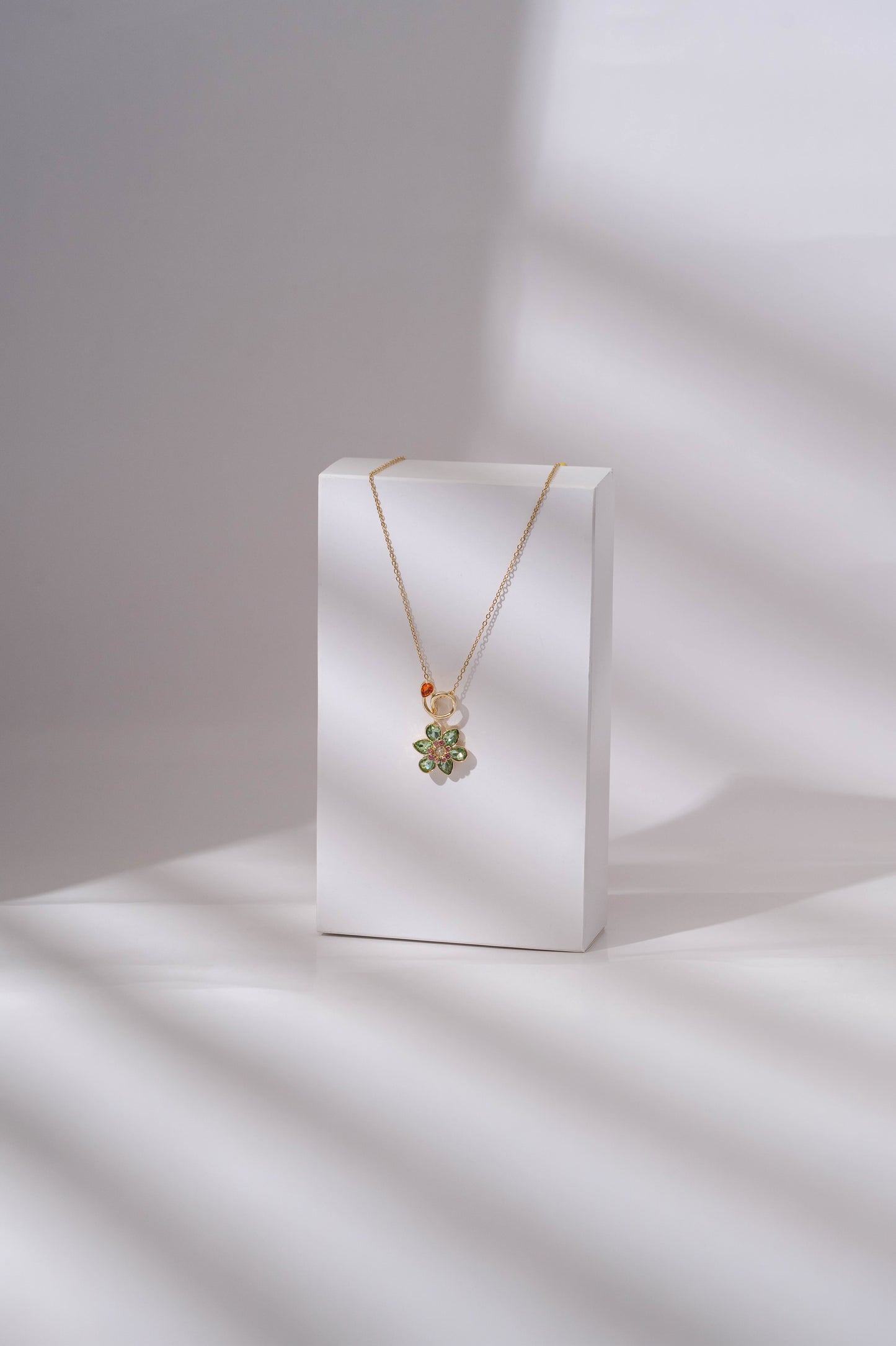 Enchanted Blosson Necklace in Green