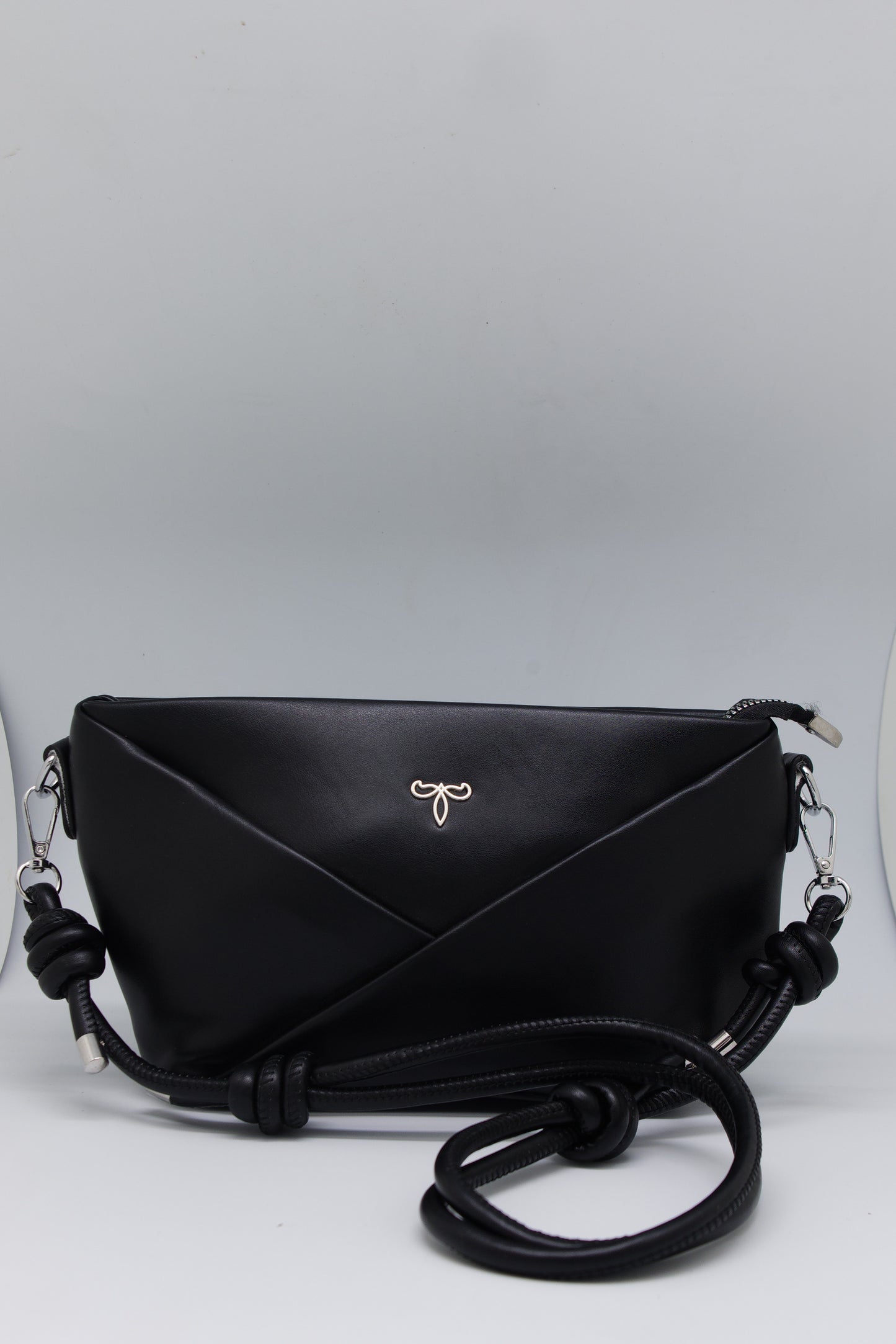 Eve Geometric Bag in Black