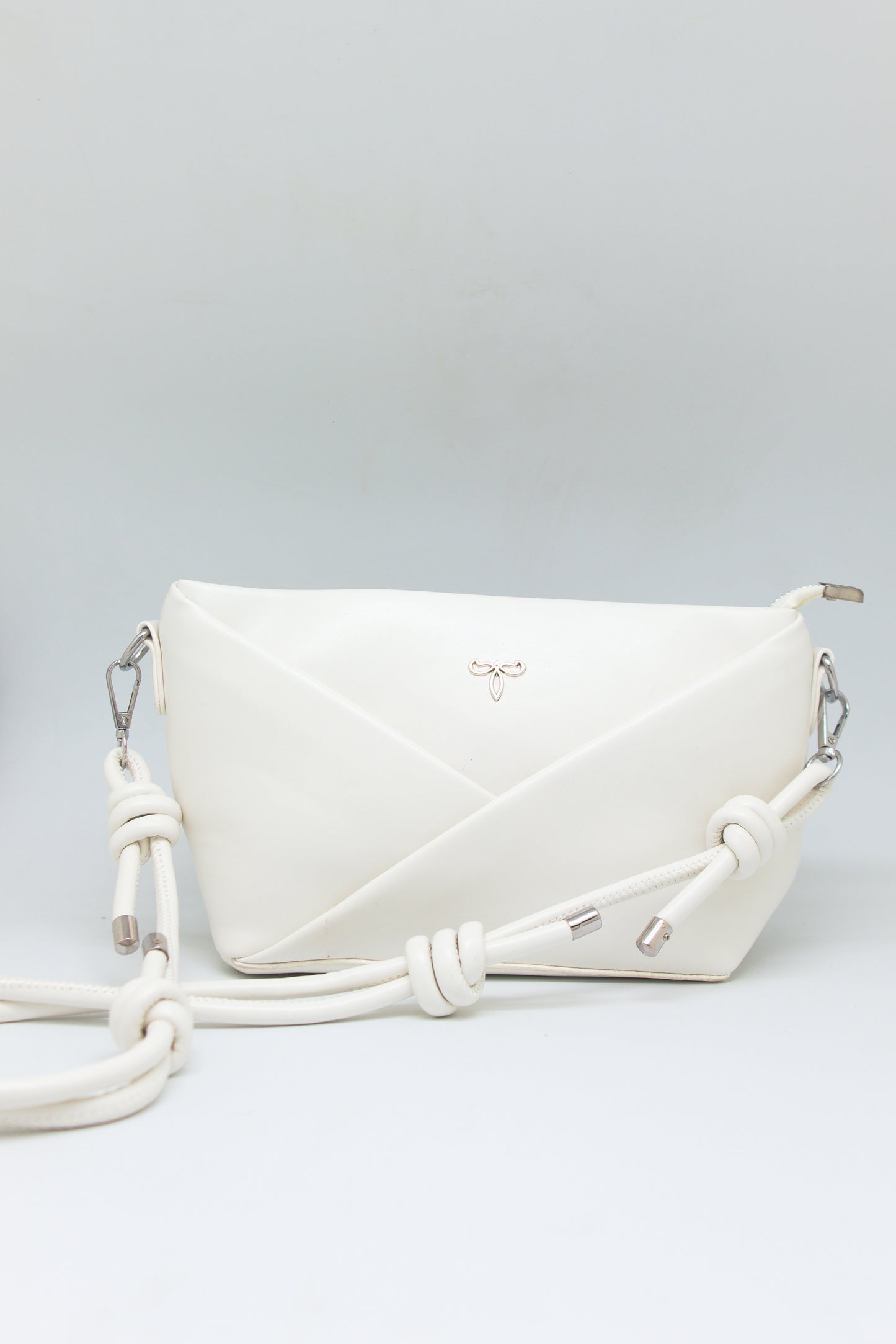 Eve Geometric Bag in Snow