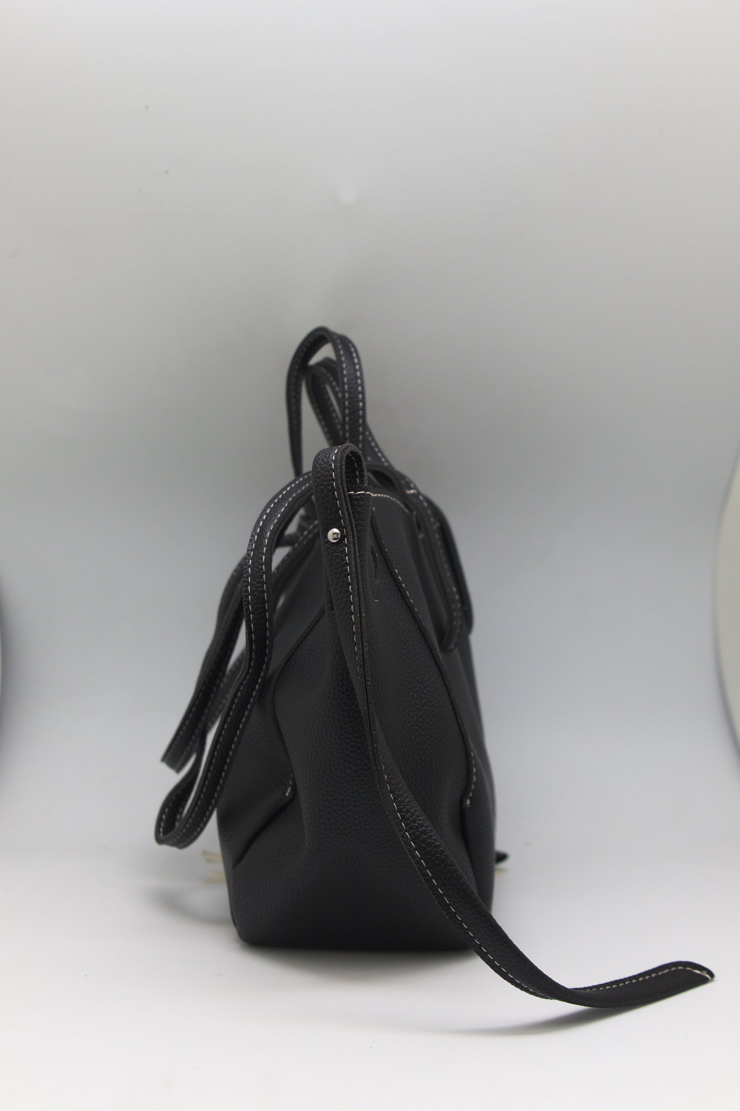 Hannah Soft Tote in Noir Black