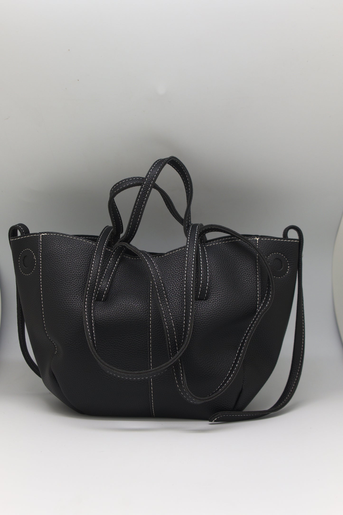 Hannah Soft Tote in Noir Black